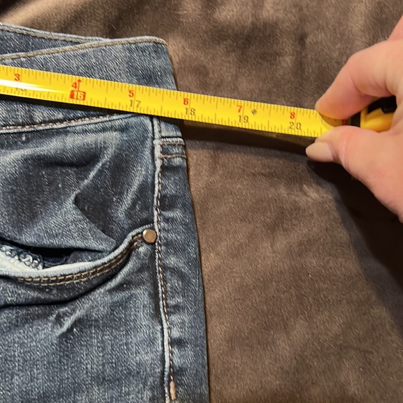 DKNY boot cut jeans 12 - Picture 5 of 8